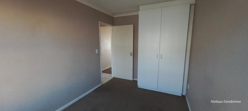 To Let 2 Bedroom Property for Rent in Guldenland Western Cape